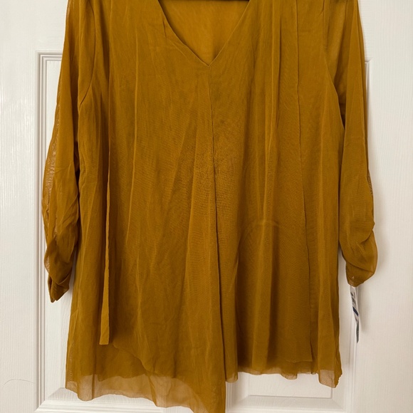 Alfani tunic blouse with front pleats.  Long sleeve size XL - Picture 3 of 3